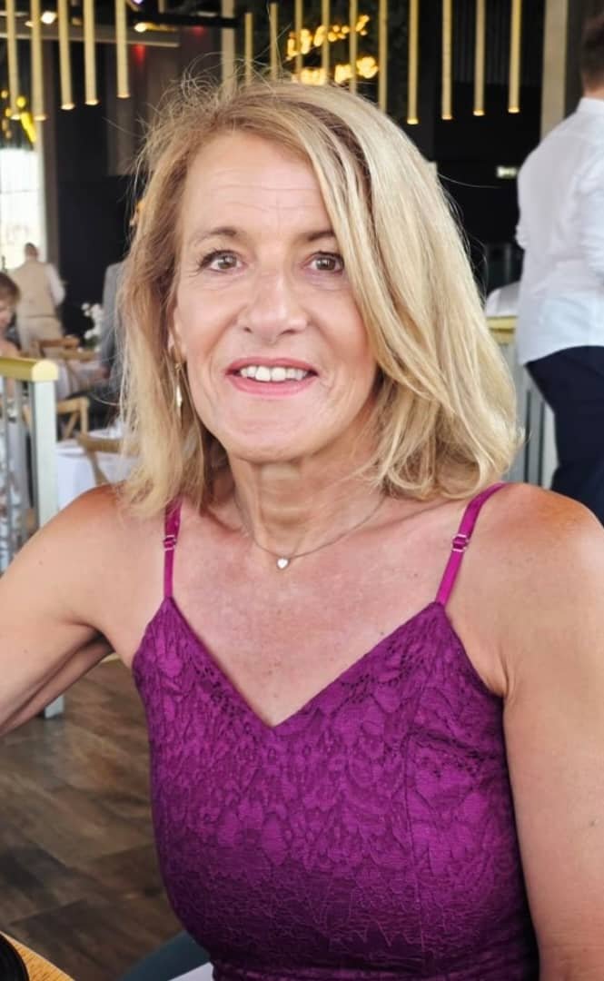 Portrait de Corinne Bondallaz, représentante bénévole de l'association en Suisse
